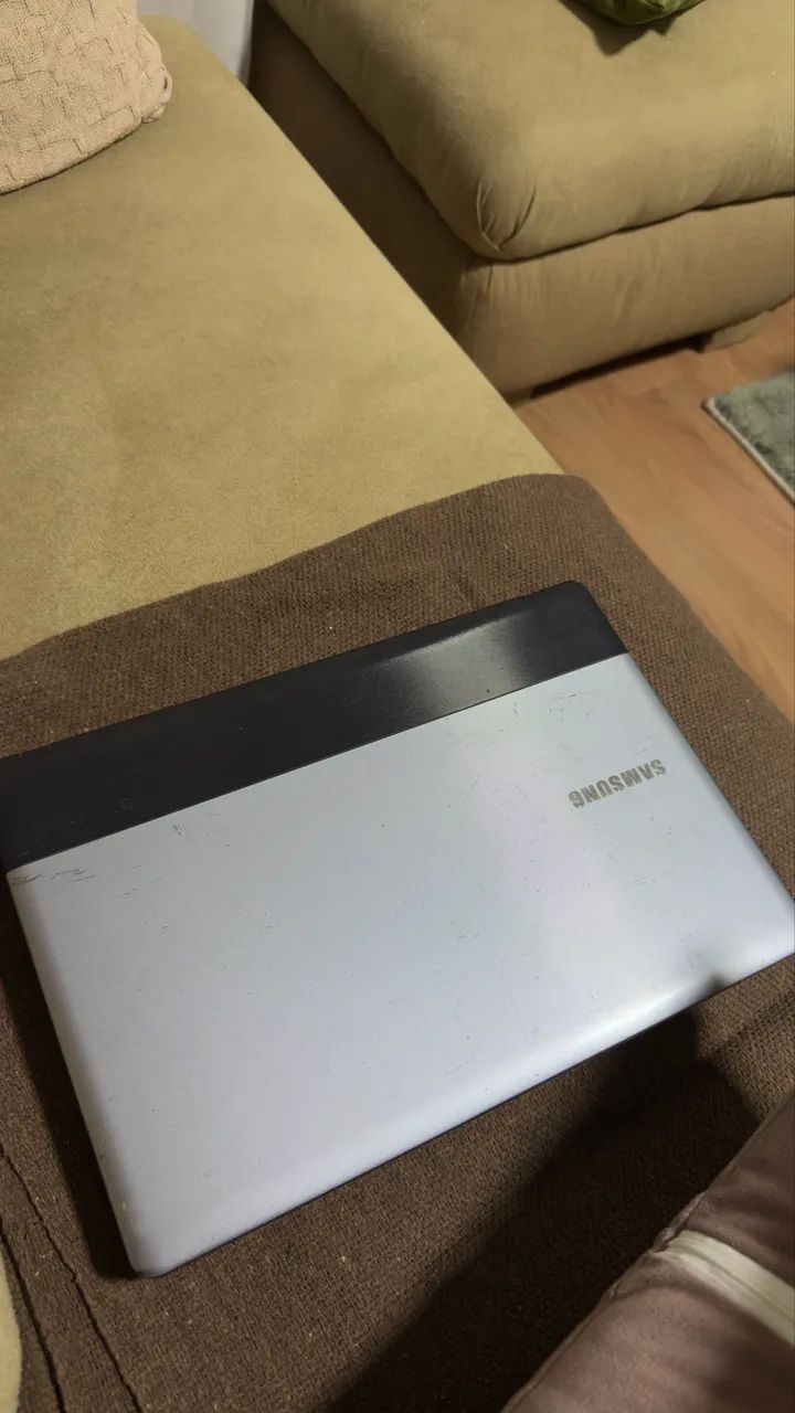 Notebook Samsung 14" Intel Celeron / Bateria Segurando Carga / Barato - Foto 3