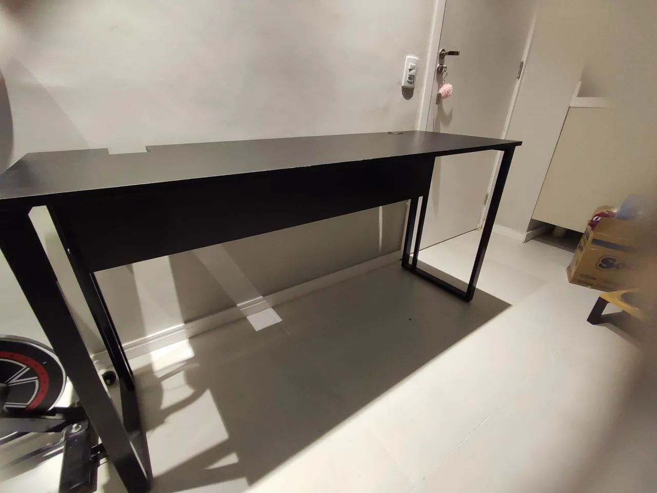 Mesa escritório modelo industrial, com pés de ferro preta - Foto 5