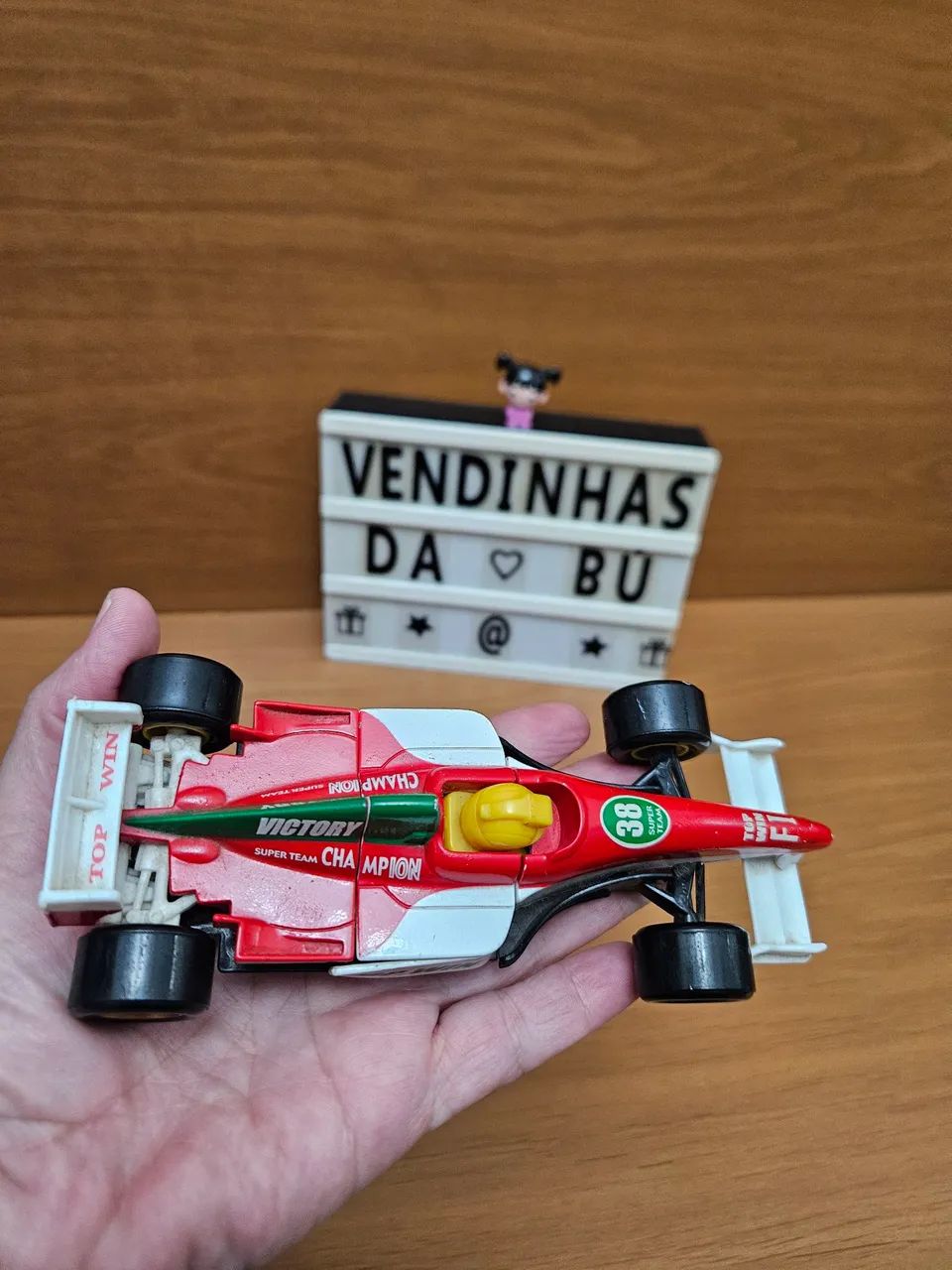Carrinho Transformers Formula 1 Victory 38  - Foto 4