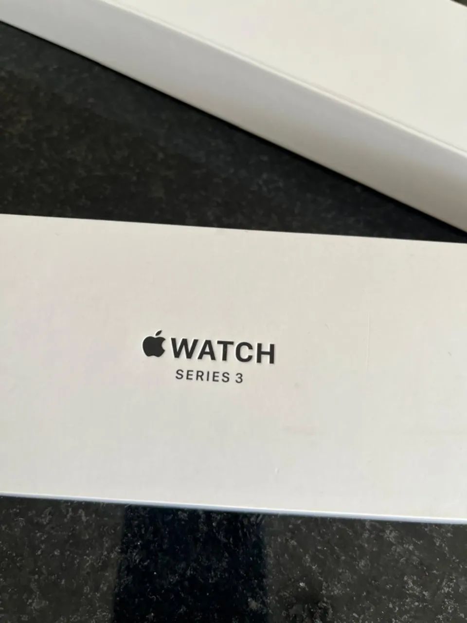 Apple Watch Serie 3 42mm  (somente a caixa e acessórios) - Foto 2