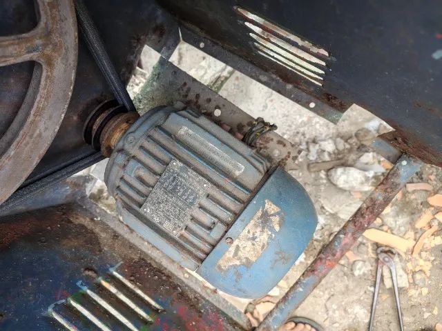 Vende-se betoneira  - Foto 2