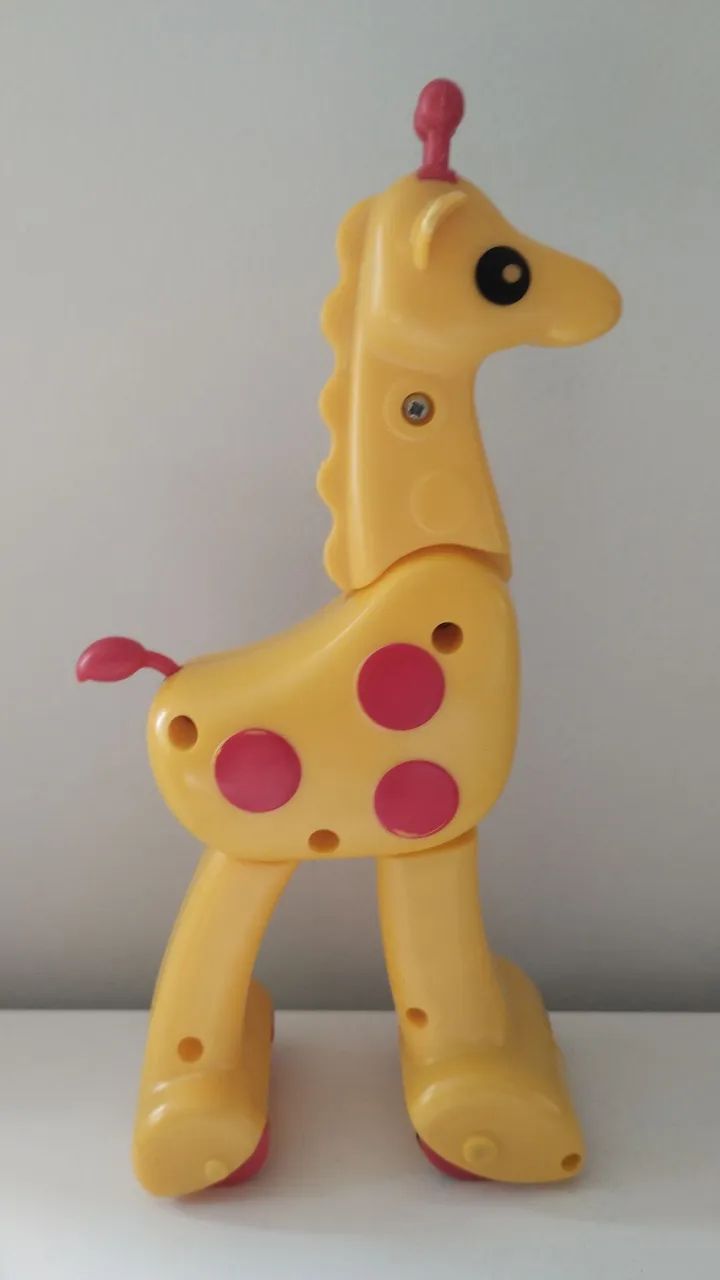 Gina Girafa - brinquedo marca Elka