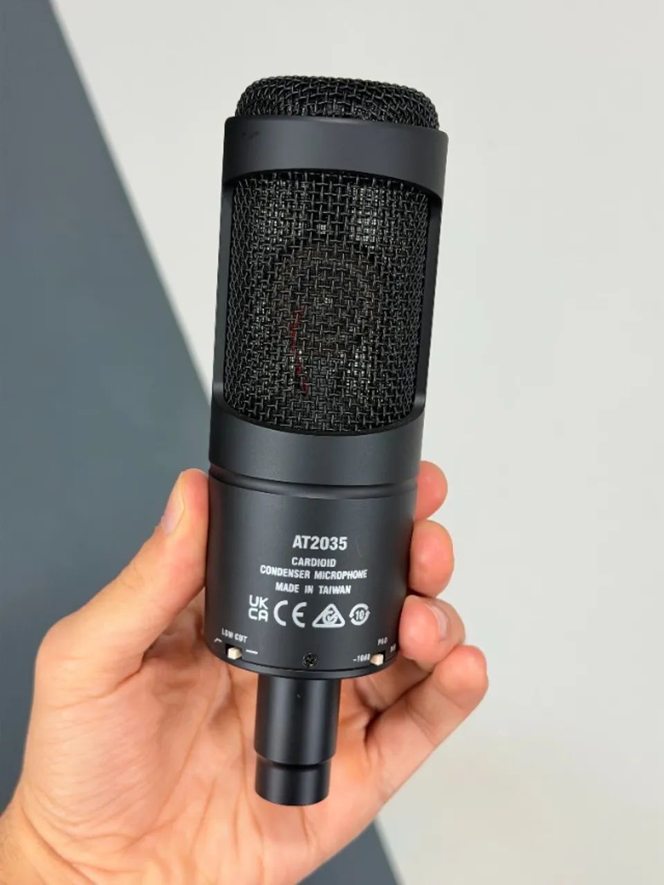 Microfone AT2035 Audio Technica Condensador Cardióide Braço Articulado Arcano Pop Filter - Foto 3