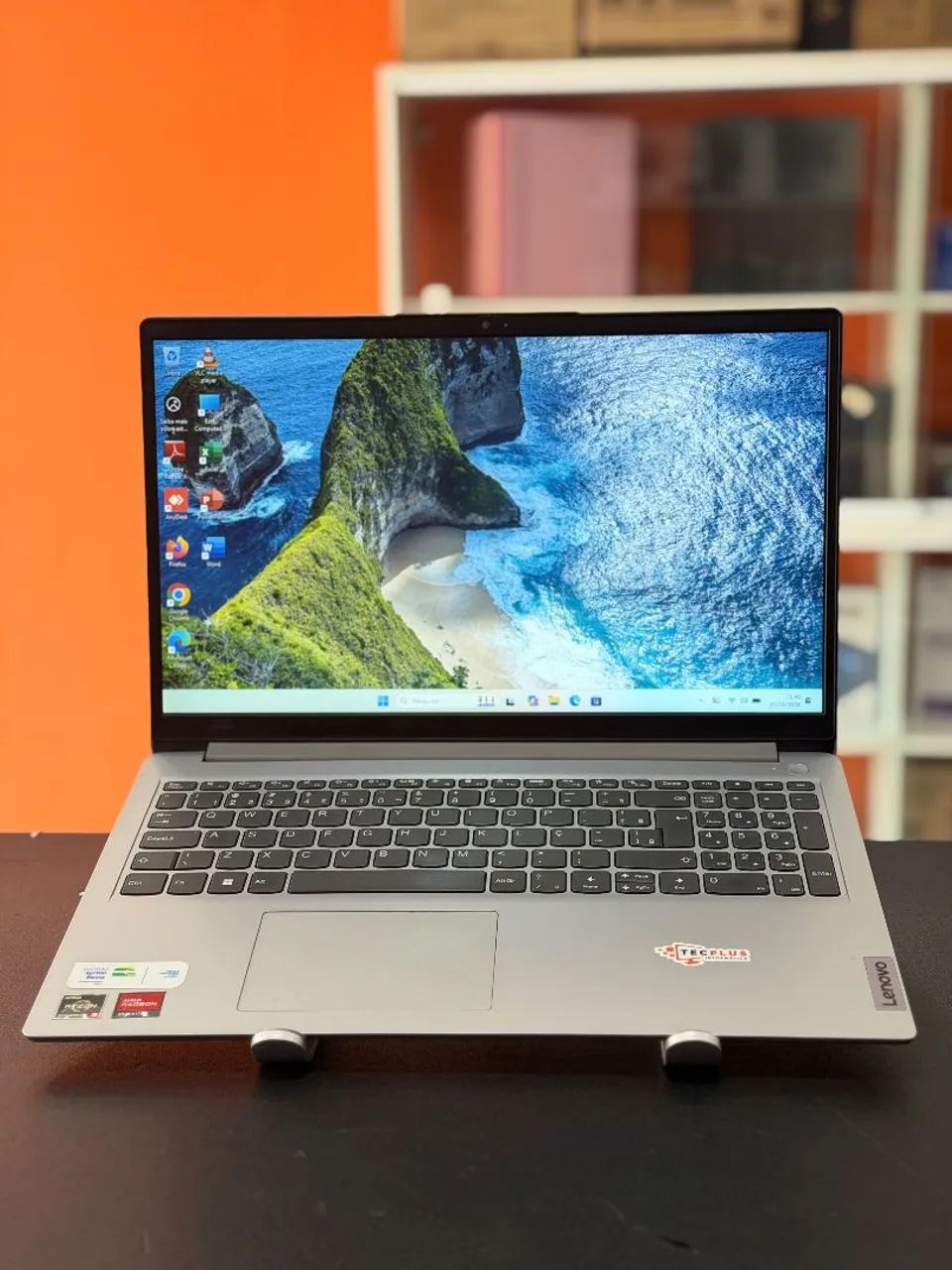 LENOVO IDEAPAD 1 15AMN7 - Foto 3