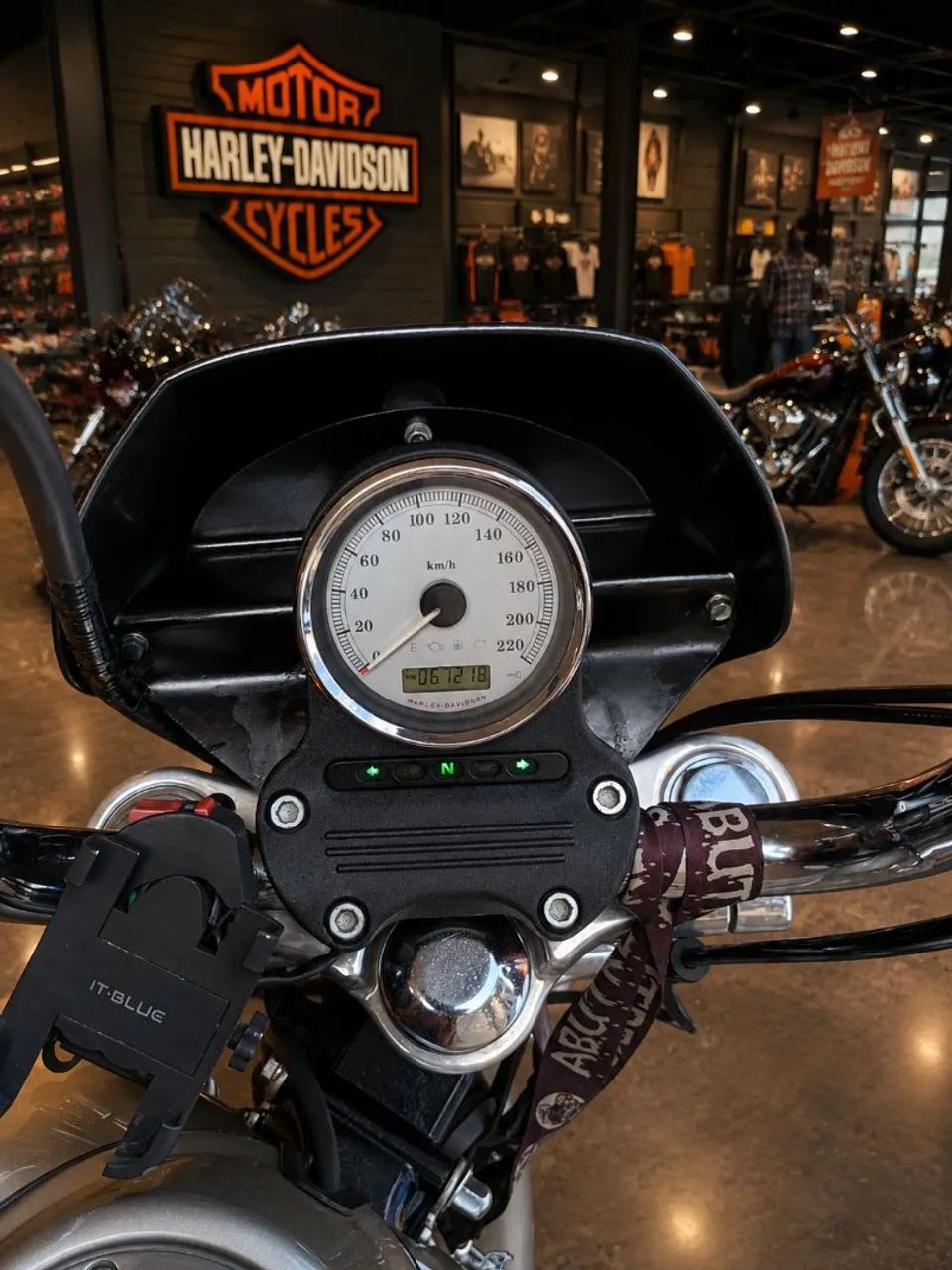 Harley Davidson Dyna Super Guide  - Foto 5