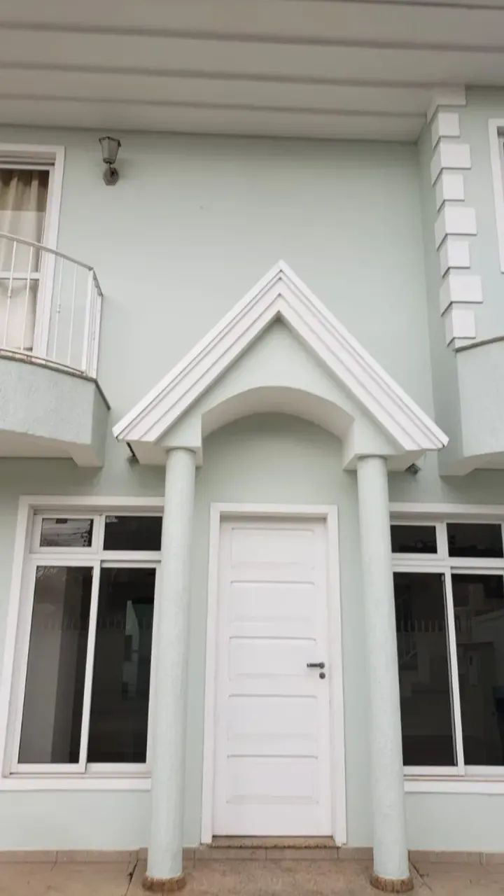 Locação de lindo tríplex 04 quartos nas Mercês com 250m2 de área útil. - Foto 3