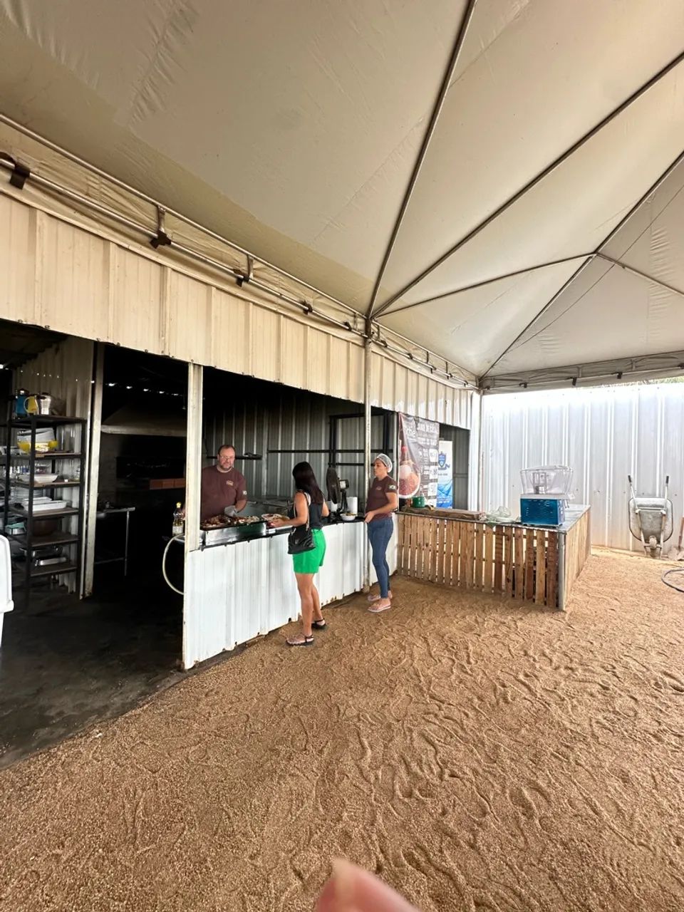 Vendo churrascaria completa em Luzimagues  - Foto 5