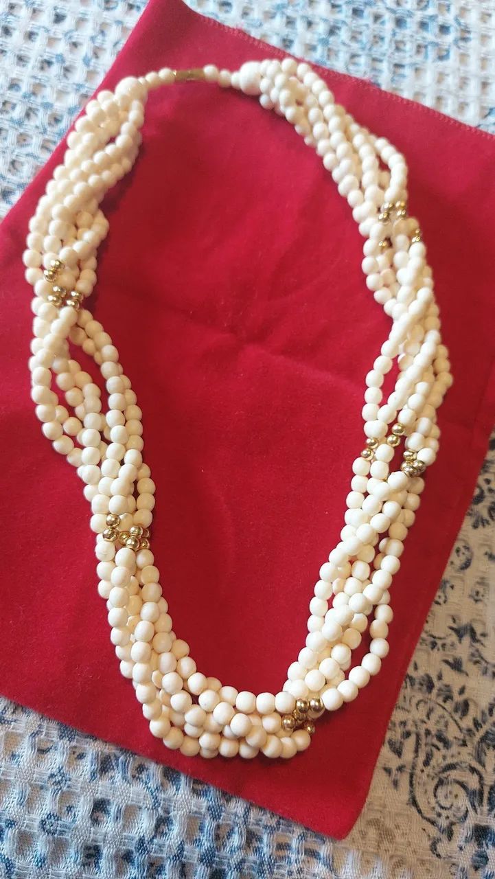 Colar entrelaçados com mini perolas - Foto 3