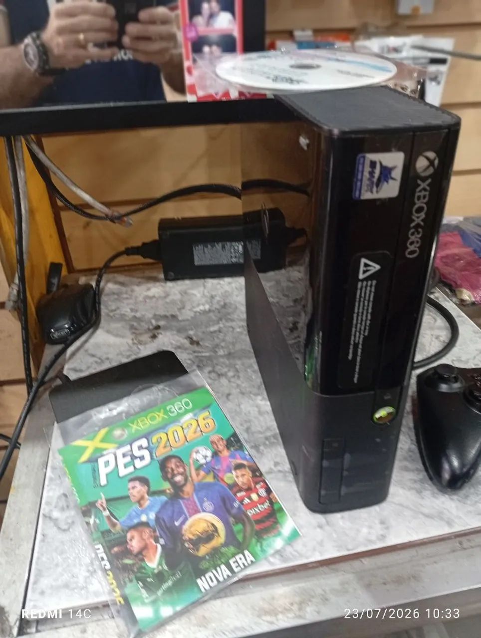 Xbox 360 com dois controles e Kinect  - Foto 4
