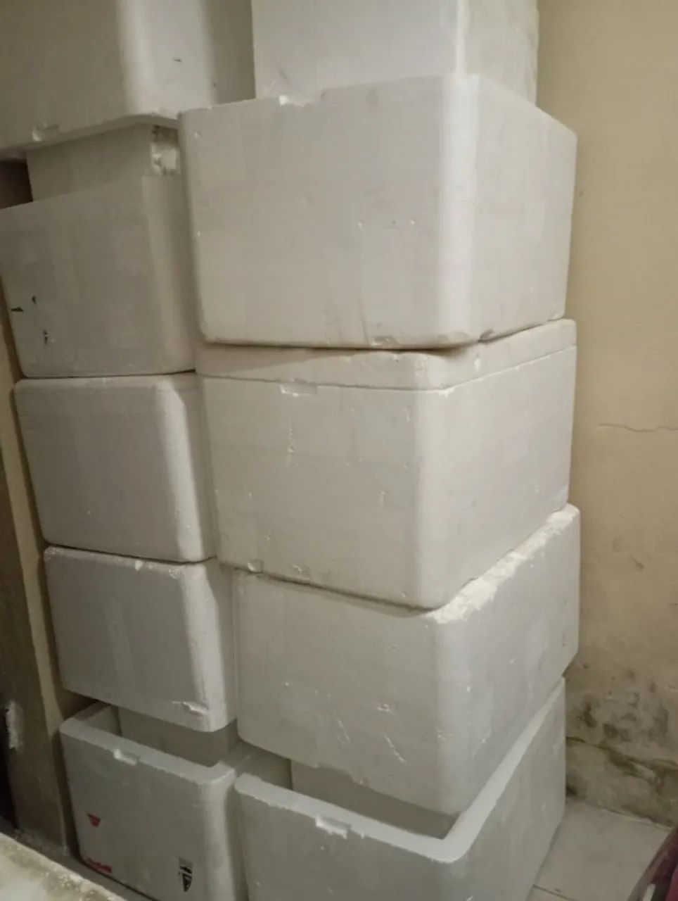 Caixas de isopor grandes 120 Litros - Foto 4