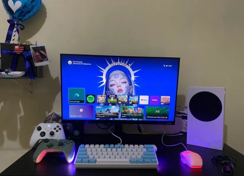 Xbox series S com 2 controles - Foto 2