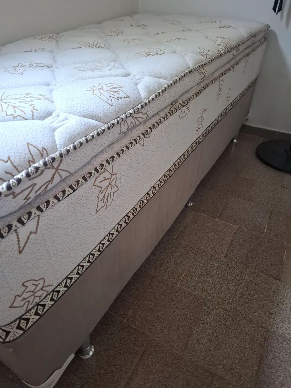 Cama box solteiro