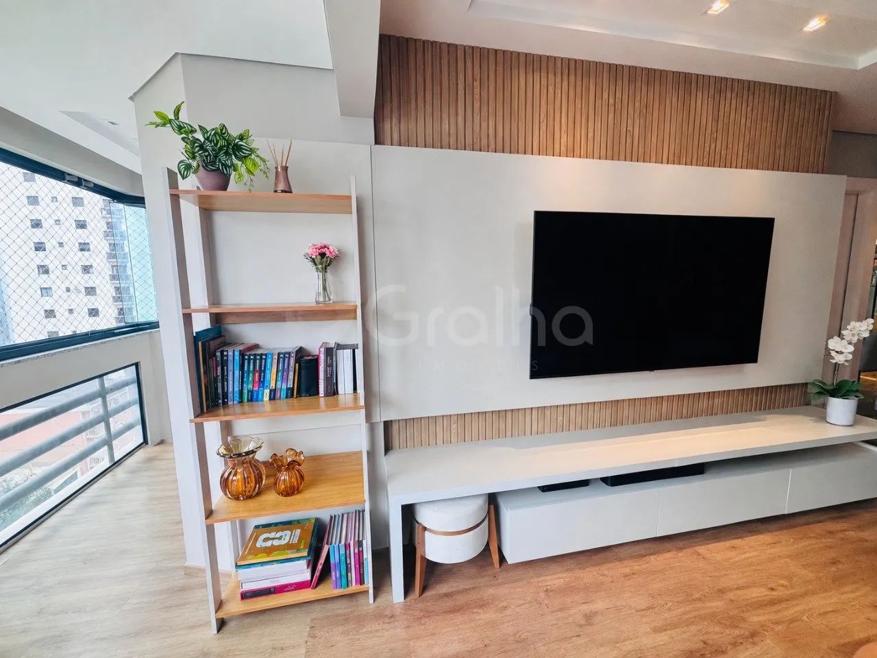 Apartamento de 108 m² com 3 quartos sendo 1 suíte no Centro - Foto 5