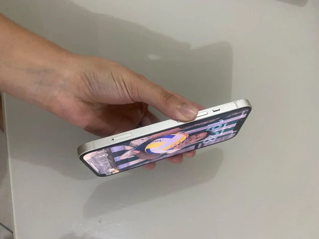 iPhone 13 128g - Foto 4