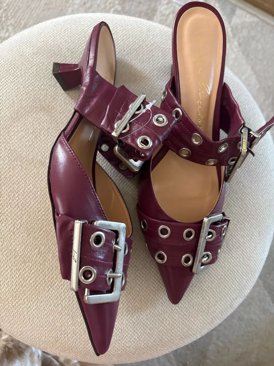 Scarpin Luiza Barcelos - Foto 2