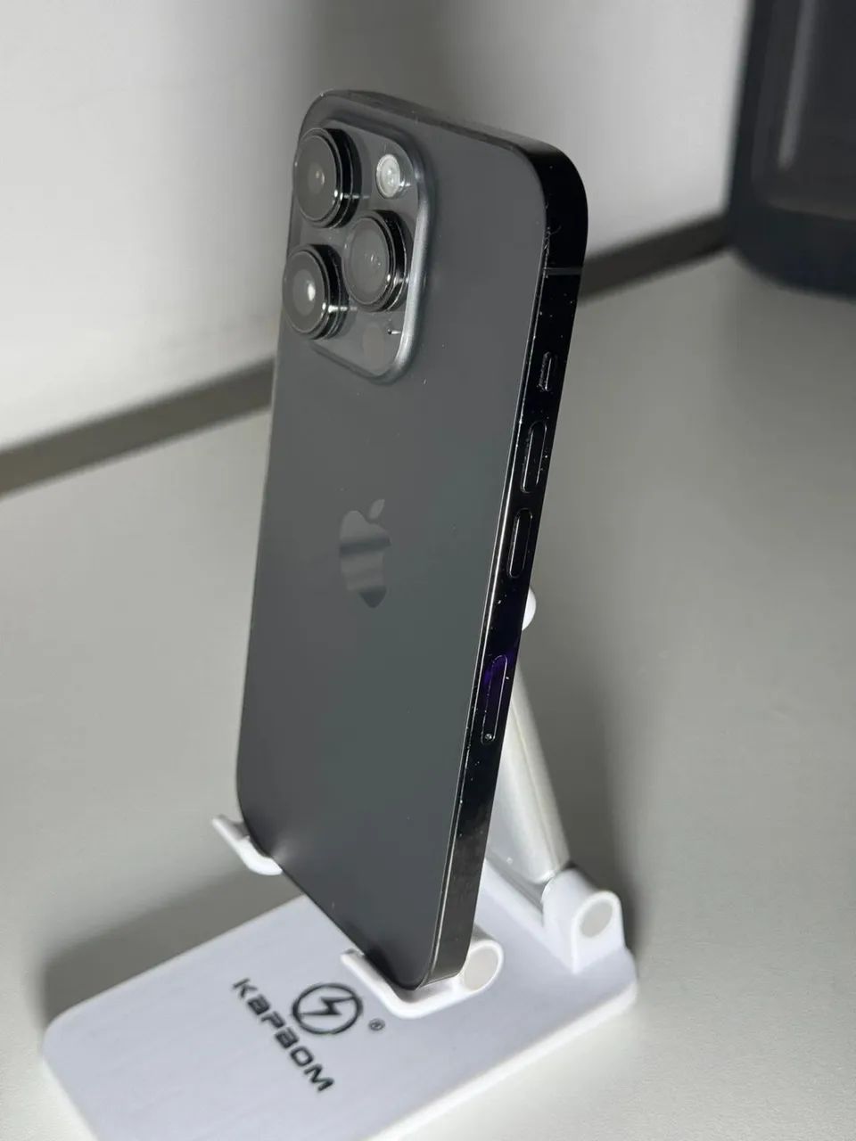 Iphone 14 pro muito novo - Celulares e Smartphones - Jardim