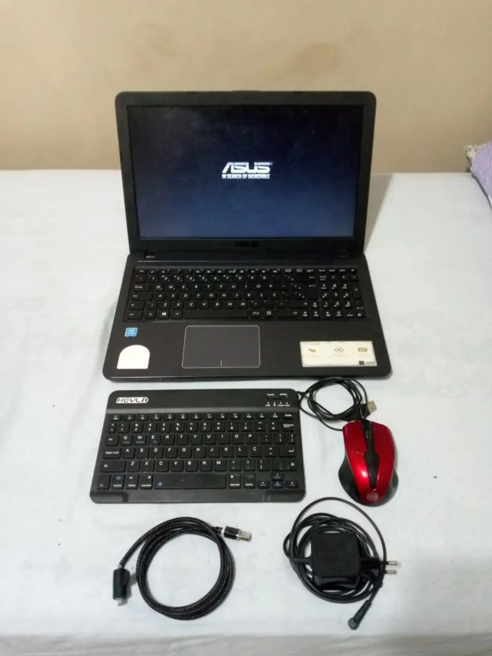 Notebook Asus Vevobook - SEM HD