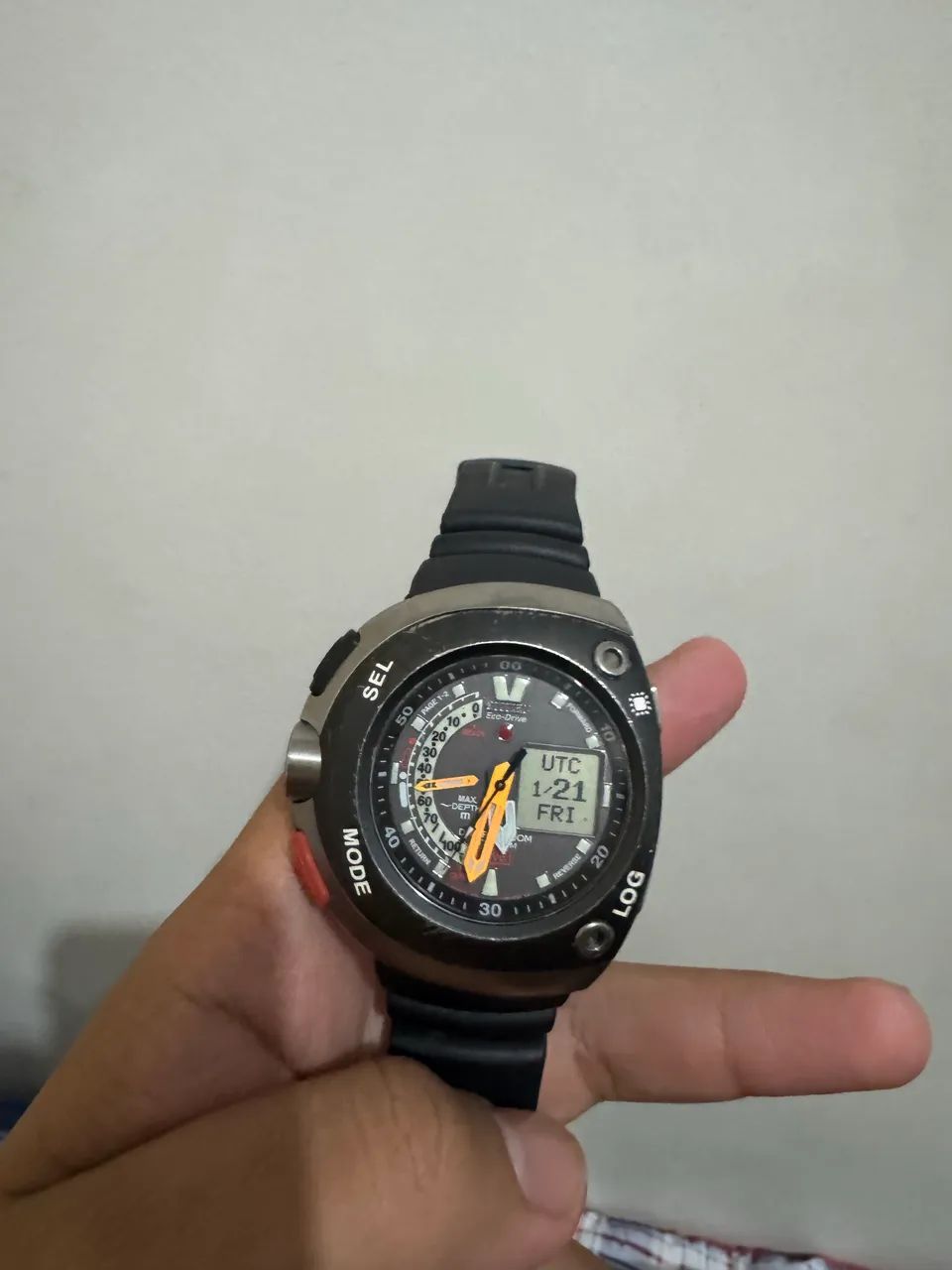 Vendo relógio meia lua  - Foto 2