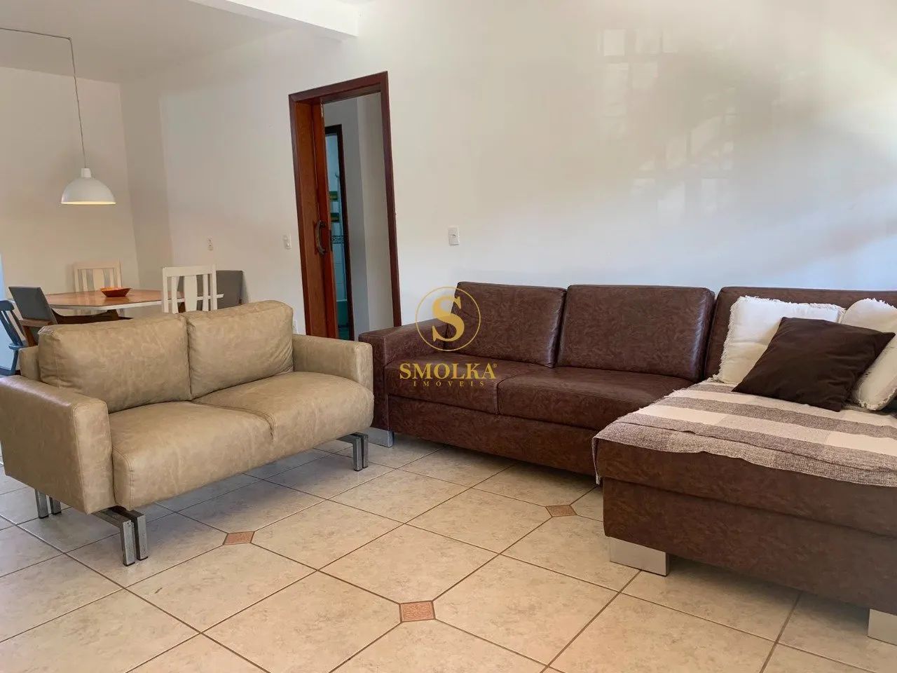 Conforto, Lazer e Charme em Canasvieiras ? Casa com Suíte, Jacuzzi para 6 Pessoas e Edícul - Foto 3