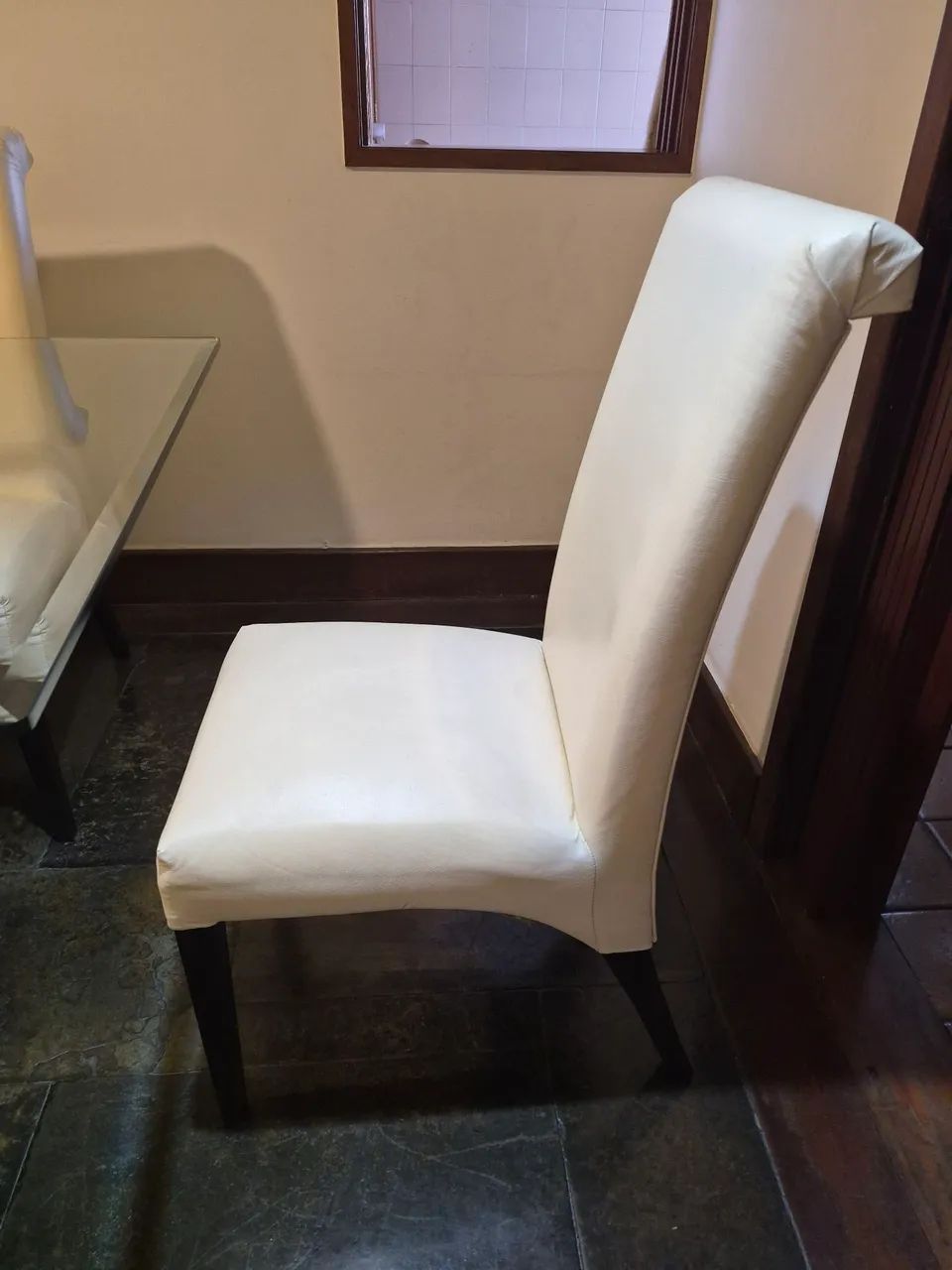 Mesa de vidro 8 lugares com cadeiras - Foto 3