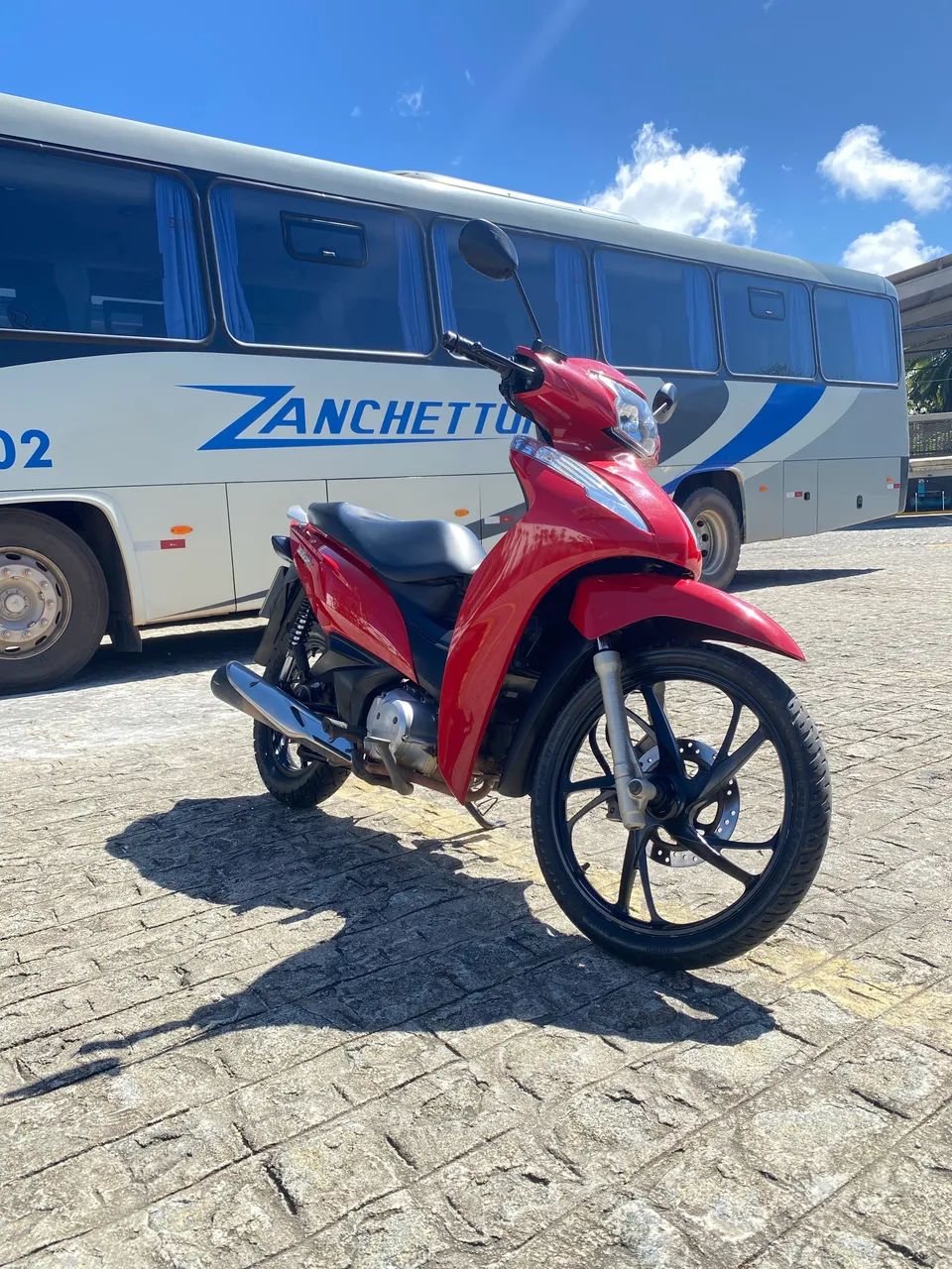 BIZ 125 2022