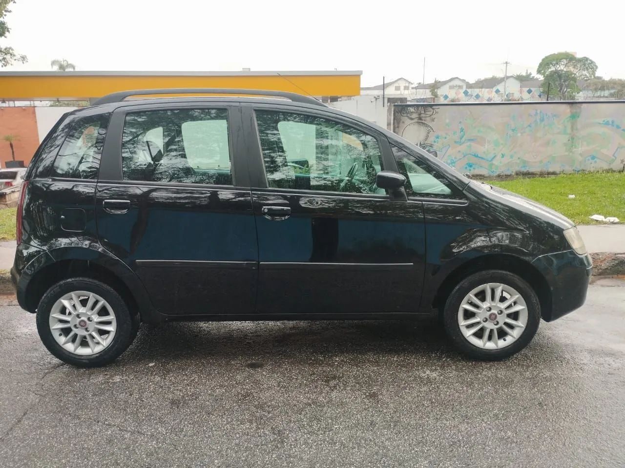 Fiat Idea ELX 1.4 MPI Fire Flex 8V 5P 2010 - Foto 3