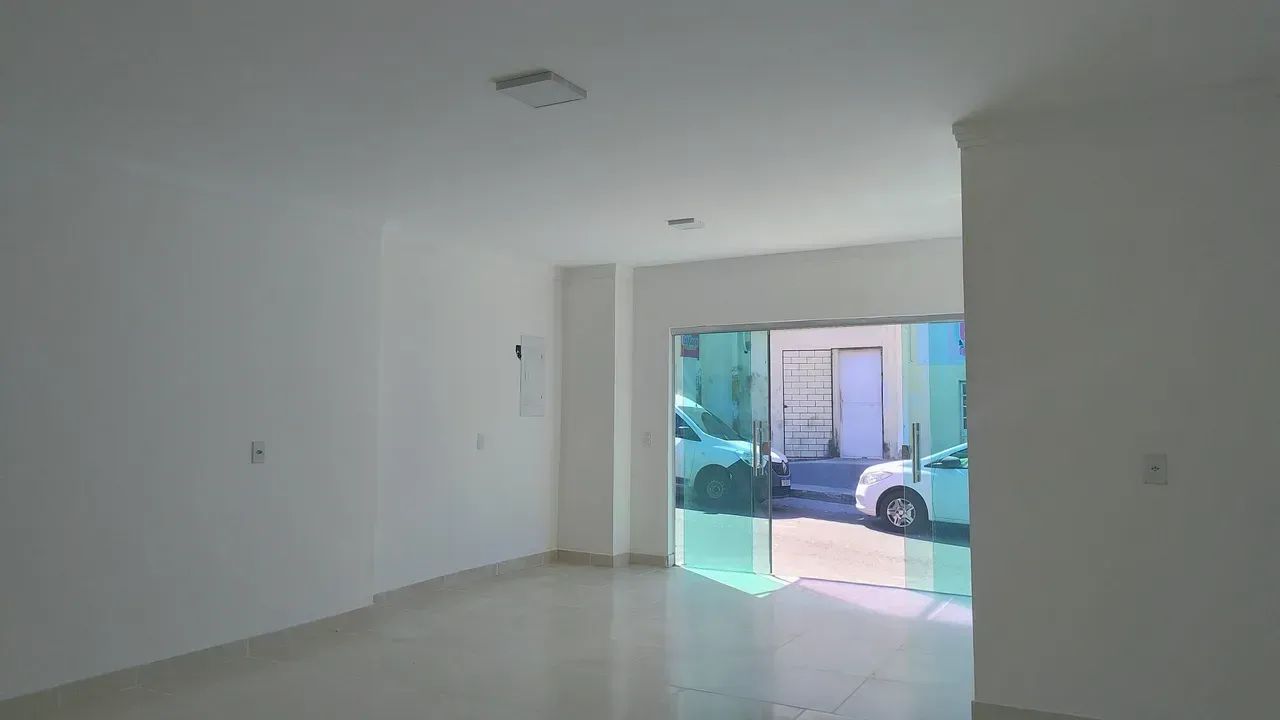 2 PONTOS COMERCIAIS | PARQUE 10 - Foto 2