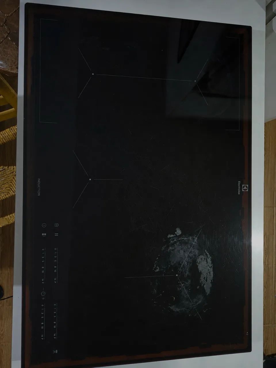 Cooktop 4 Bocas de Indução Electrolux Experience com Unicook e Timer (IE80P) - Foto 5