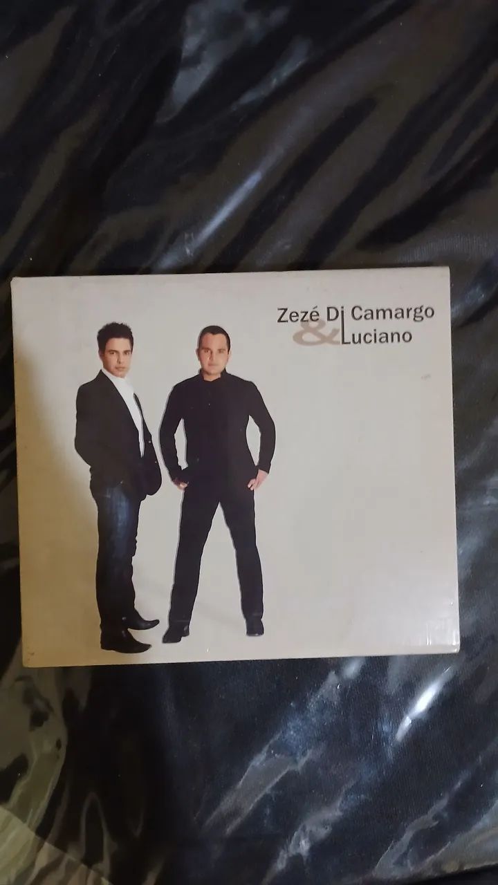 CDS ZEZE DE CAMARGO E LUCIANO ORIGINAL