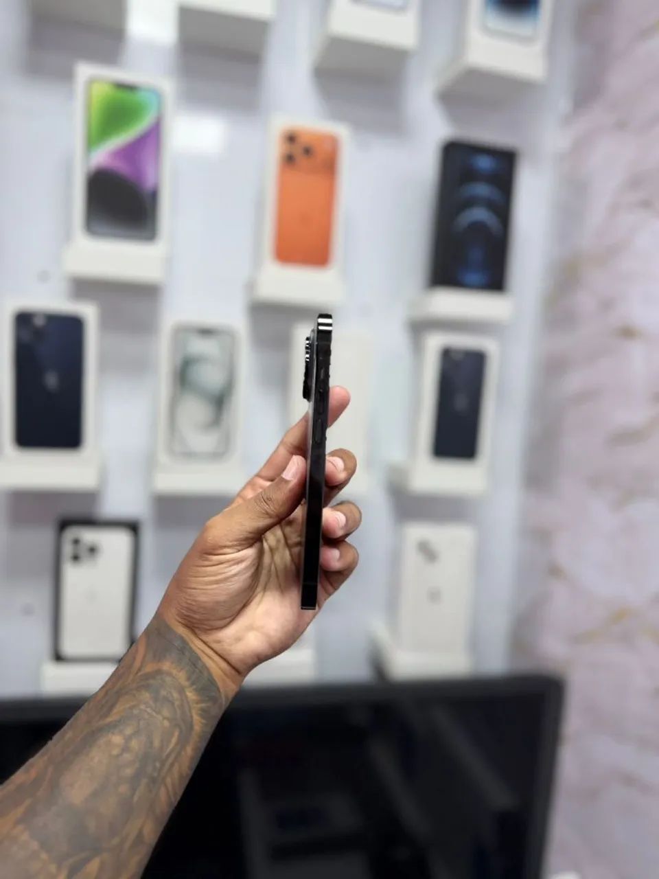 IPHONE 14 PRO 128GB<br>R$ 3.399,00 - Foto 4