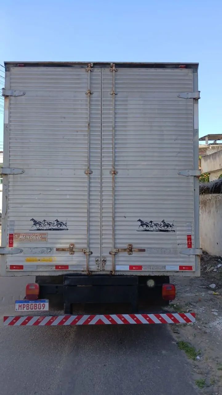 Caminhão Ford cargo 815 E - Foto 2