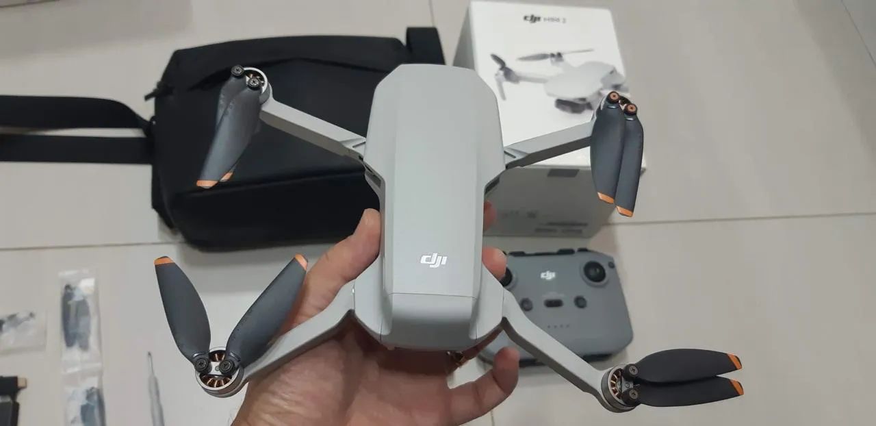 DJI Mini 2 Fly More Combo Completo 4K - Impecável e Pronto para Voar