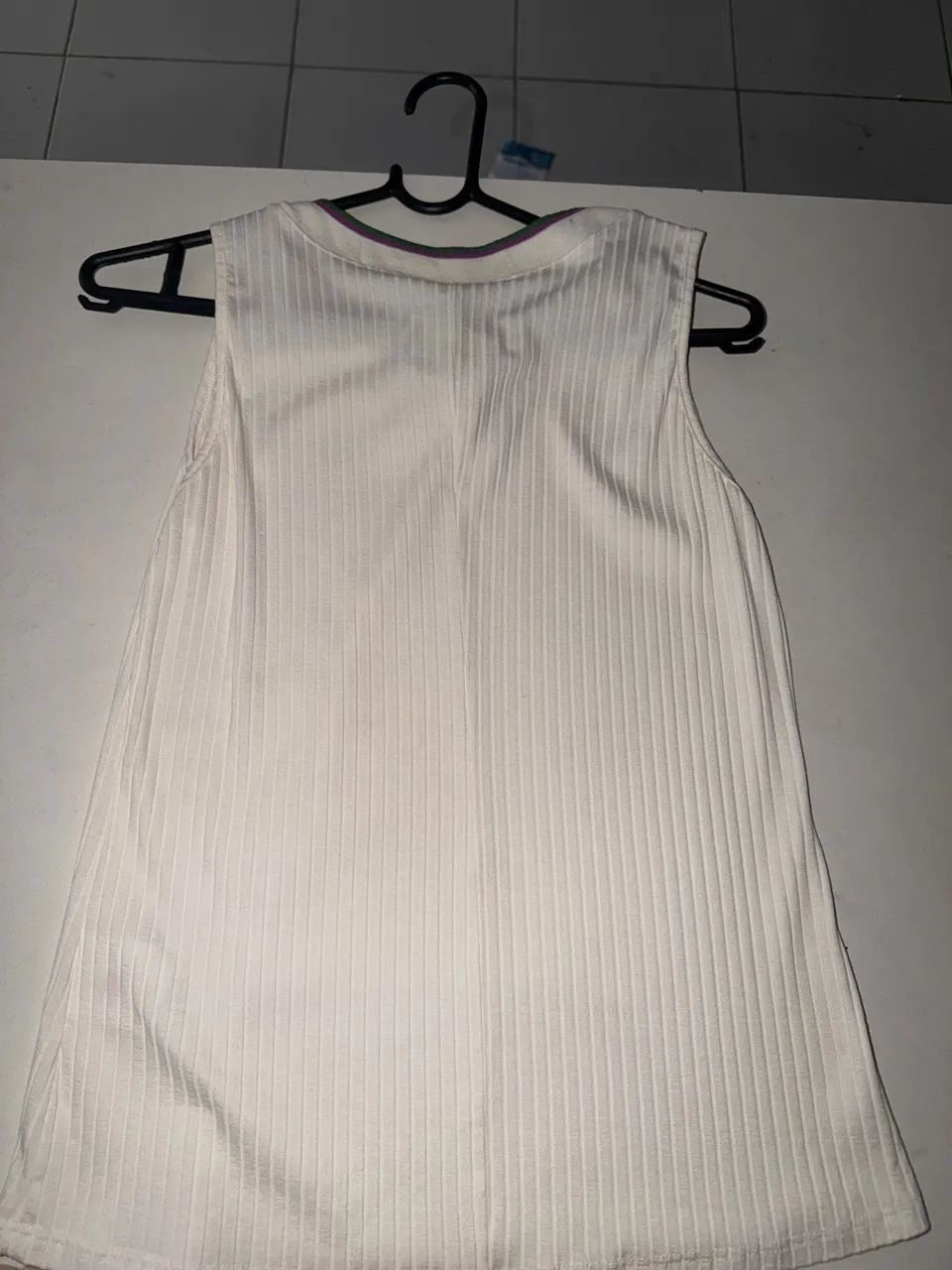 Peça de roupa feminina  - Foto 4