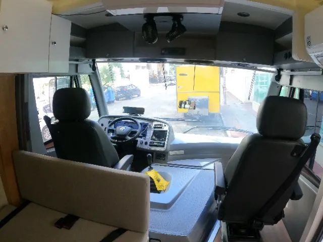 Motorhome Montagem 2022 - Foto 2