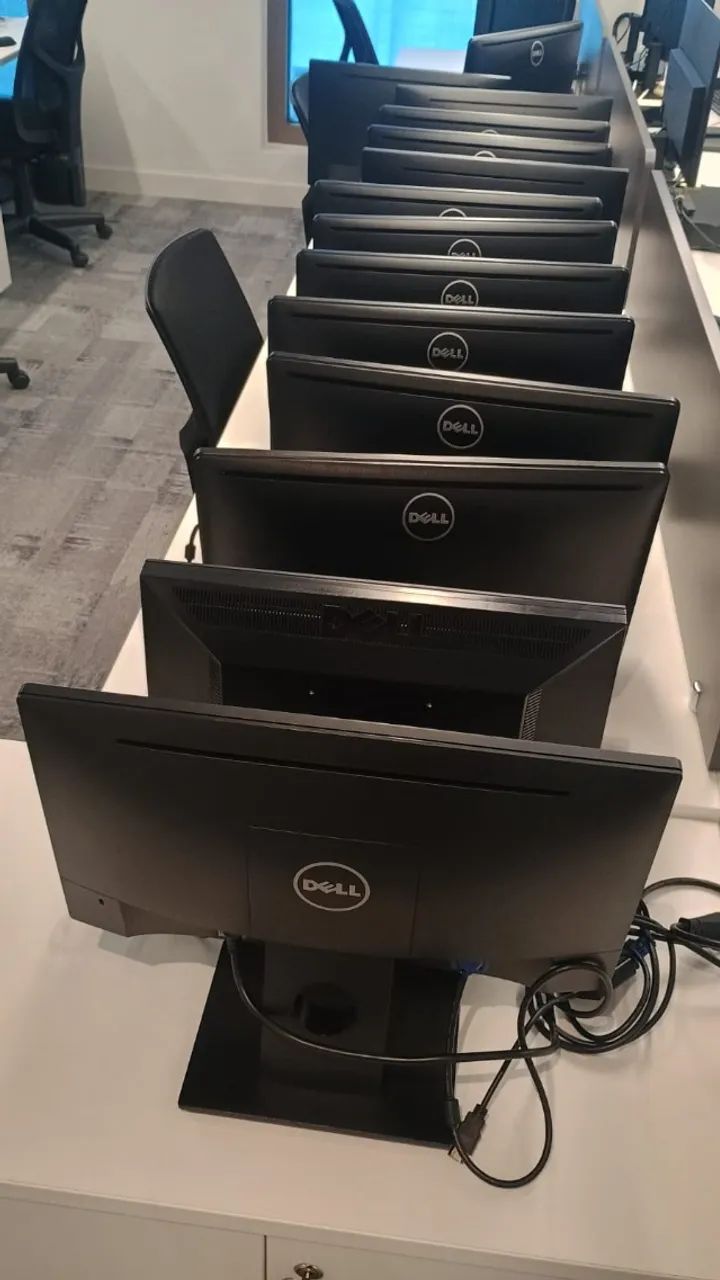 Monitores Dell R$ 200,00 cada - Foto 4