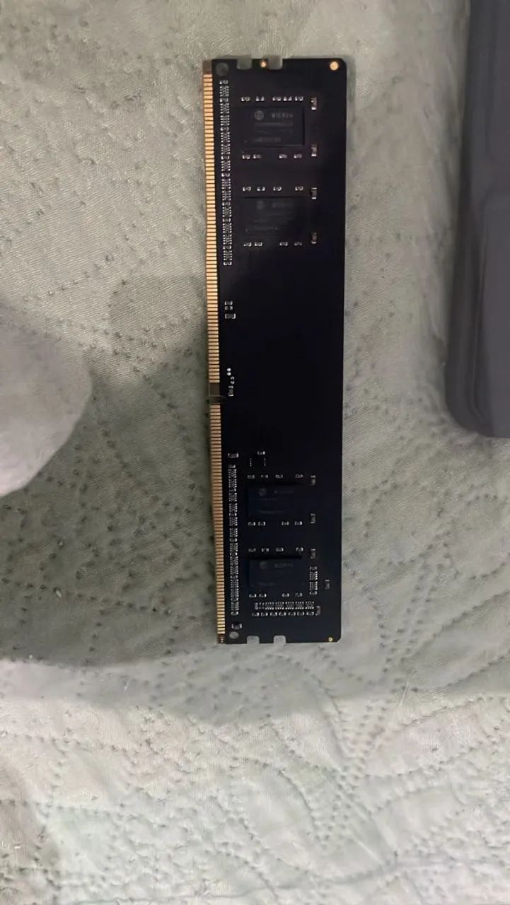 4GB DDR4 RAM Memory443790292797378561