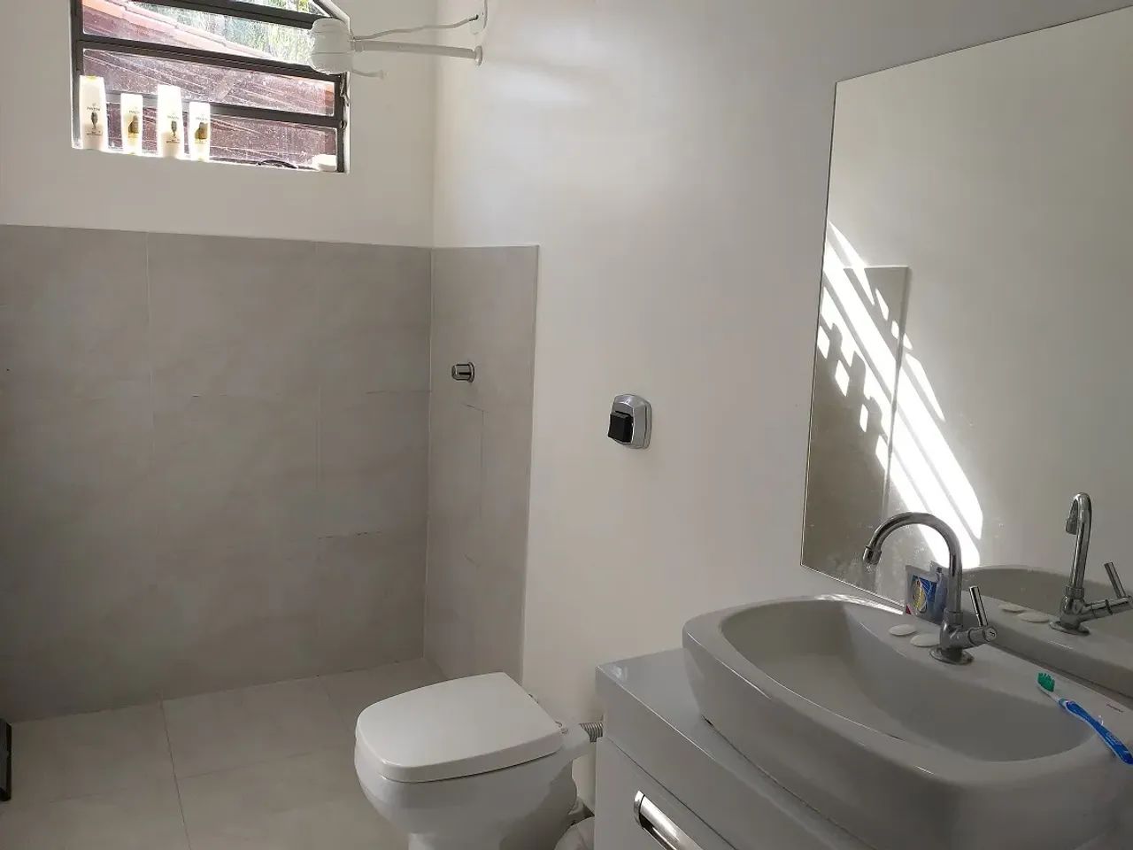 Chácara a venda ou locação com 2.500 m² e casa com 582 m² com 4 quartos suítes - Foto 5