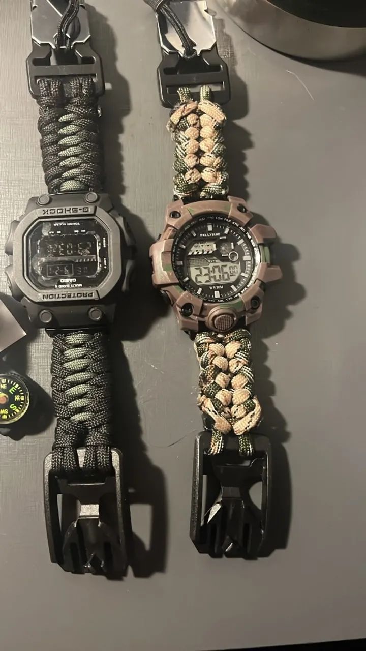 Confecção de pulseiras paracord personalizavel.