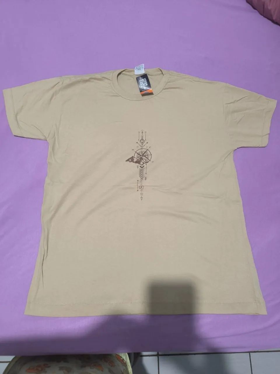 Lote de roupas para bazar - Foto 2