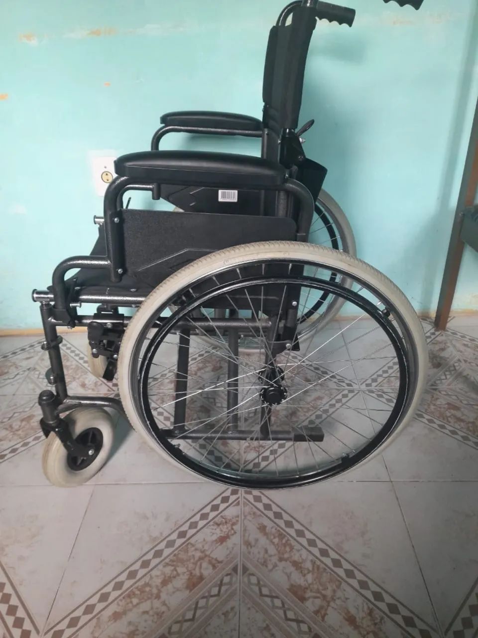 Cadeira usada apenas uma vez  - Foto 5