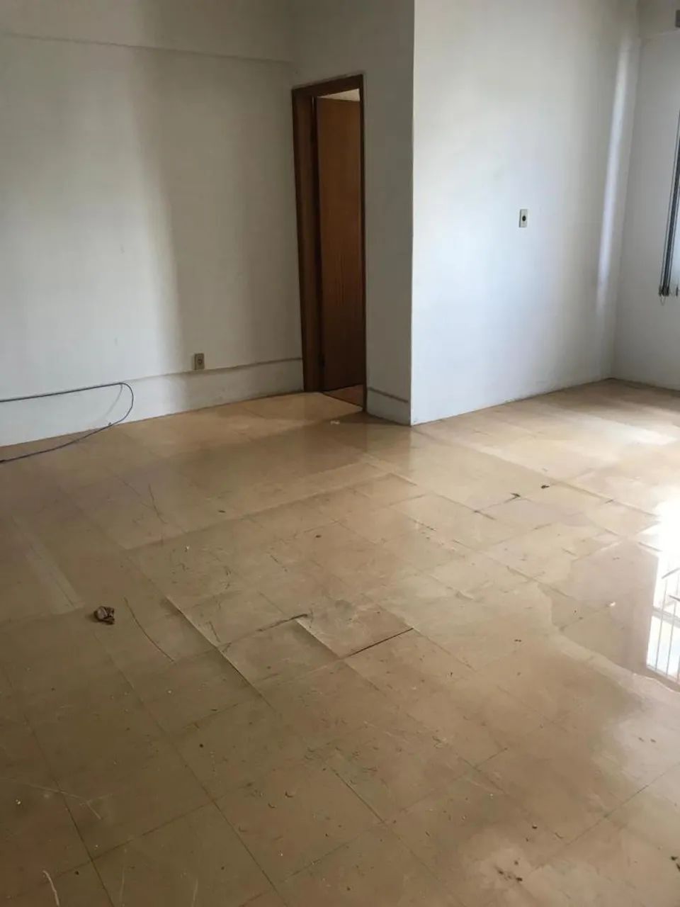 Prédio Comercial com 30 salas, acessibilidade e elevador no Centro - Foto 3