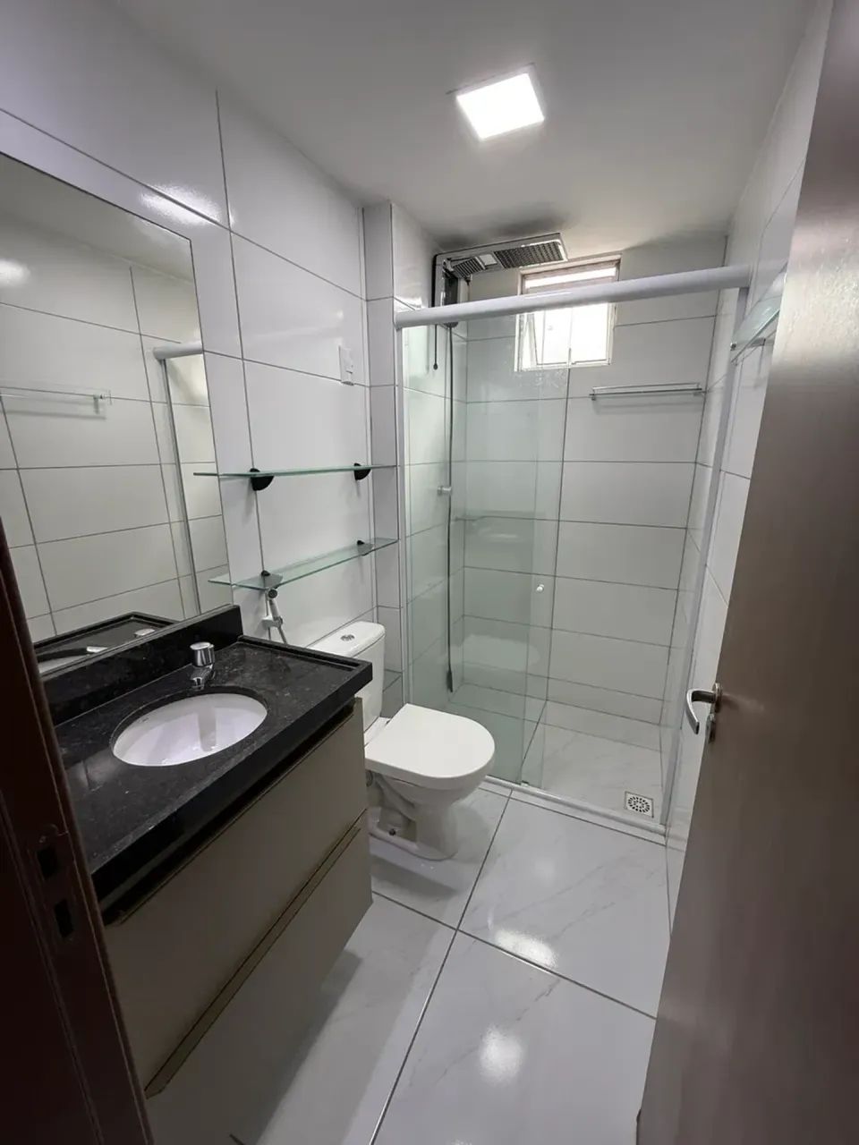 Apartamento no Bessa com 3 quartos e 90m² de área construída.