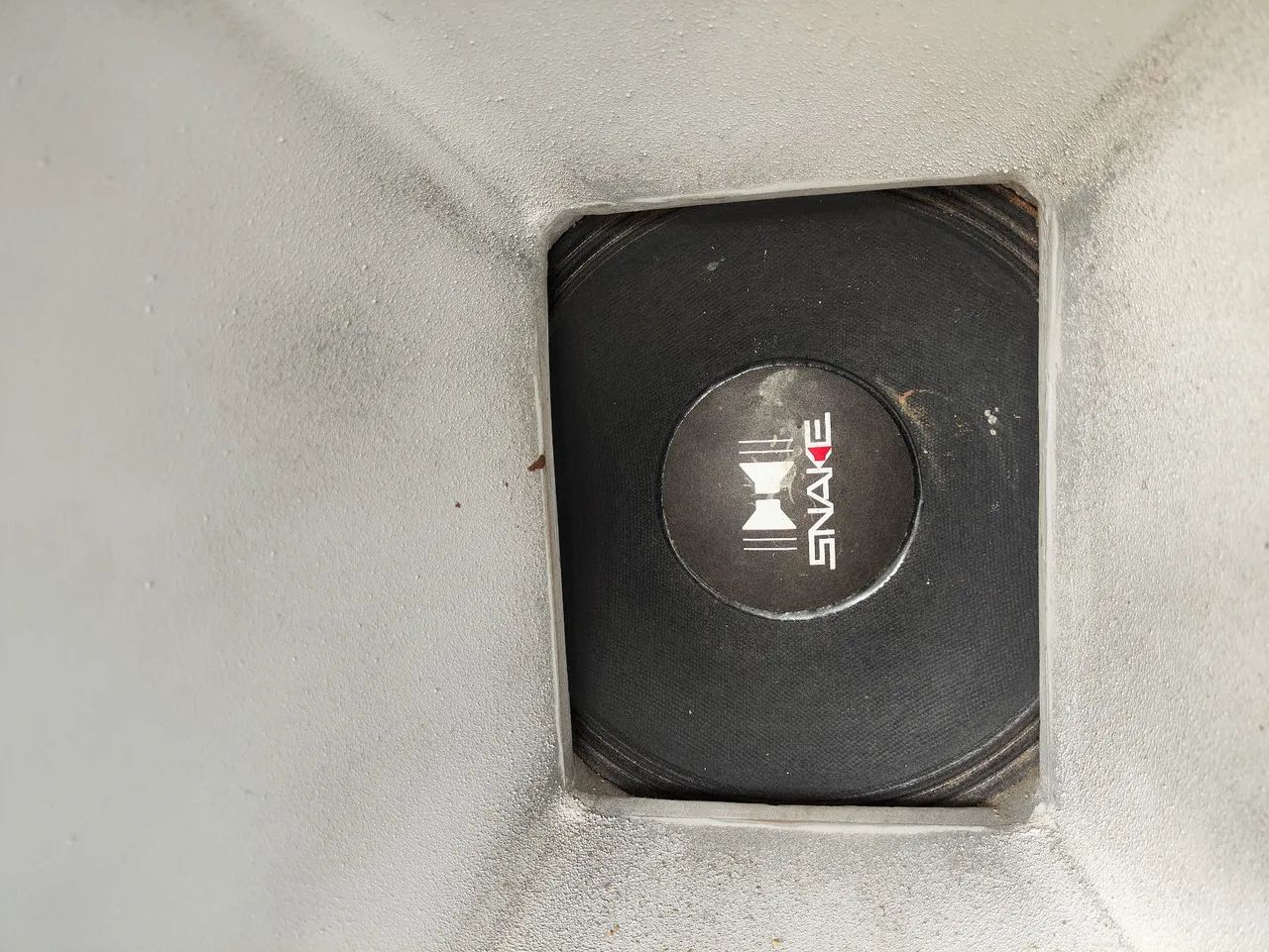 Vendo médio grave e caixote de 10 polegadas  - Foto 2