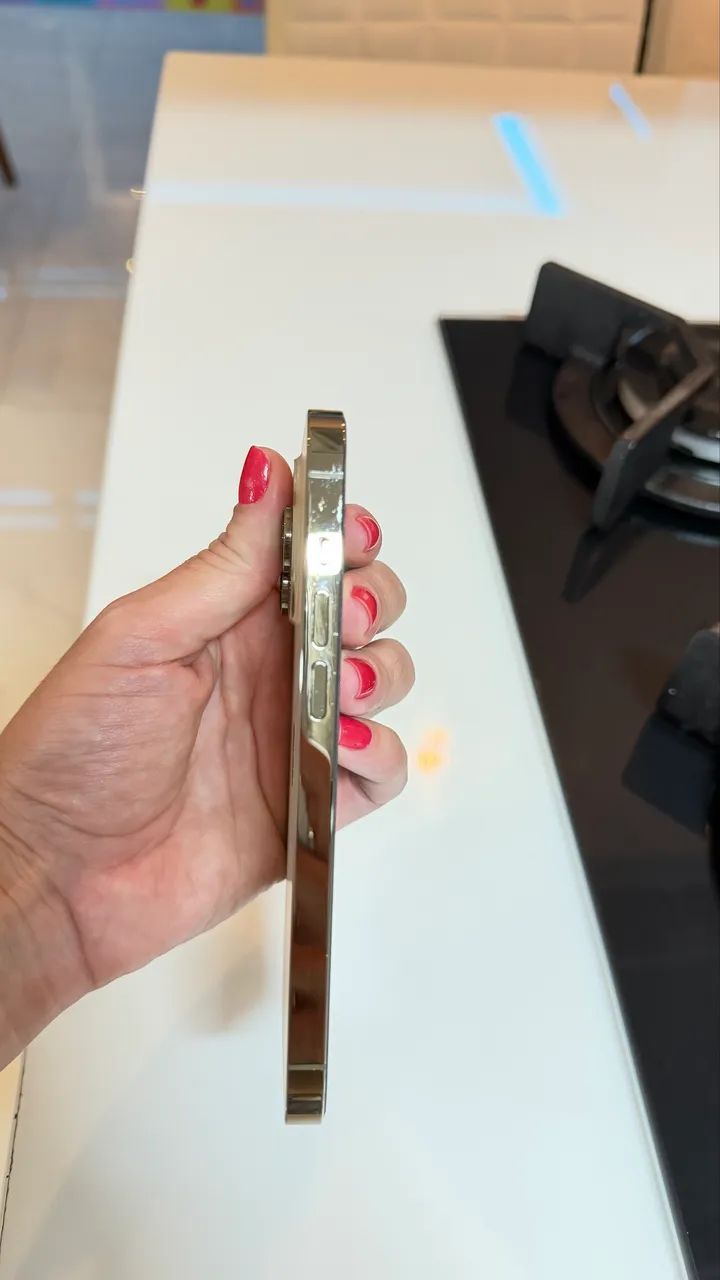 iPhone 14 Pro 256GB- Golden  - Foto 3