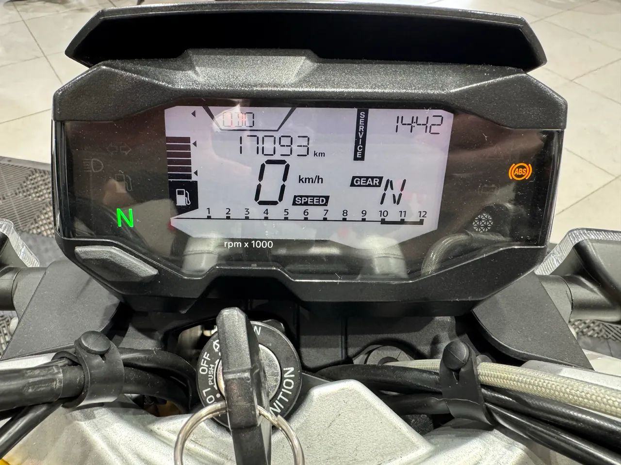 BMW 310R ABS  - Foto 4
