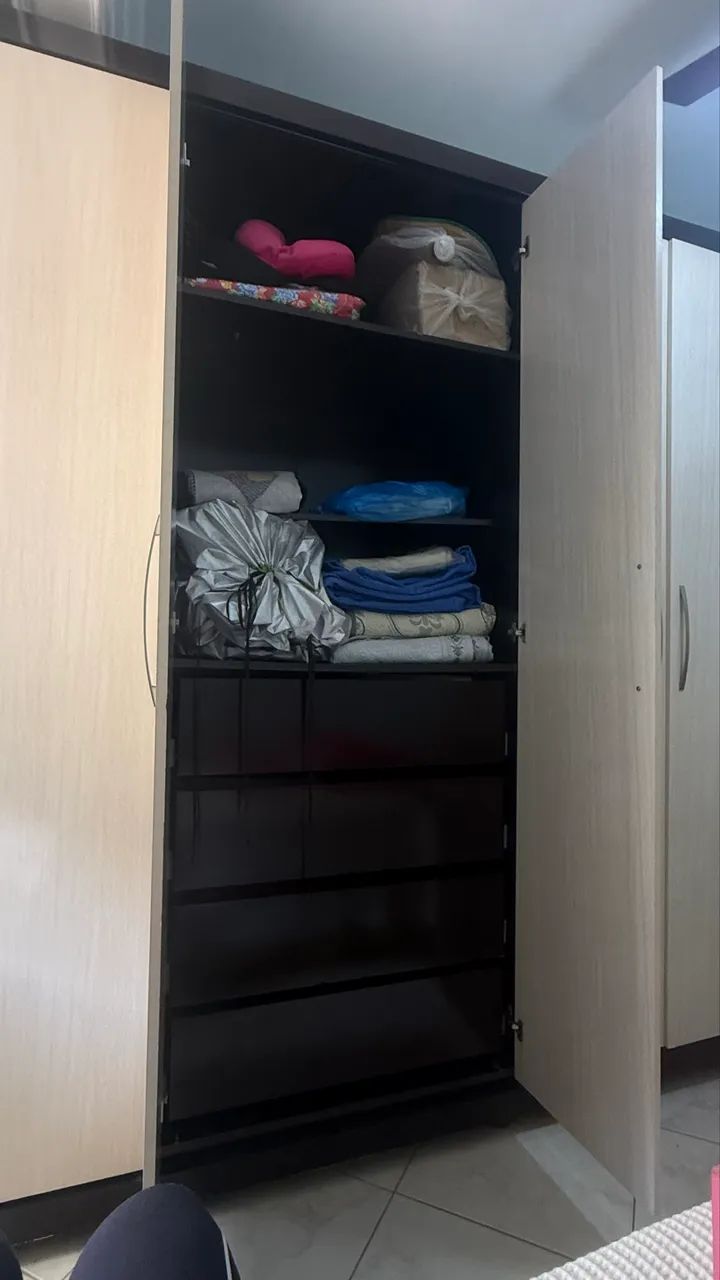 Guarda roupa 6 portas  - Foto 3