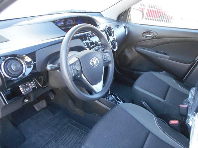 TOYOTA ETIOS 2017/2018 1.5 XS SEDAN 16V FLEX 4P AUTOMÁTICO - Foto 2