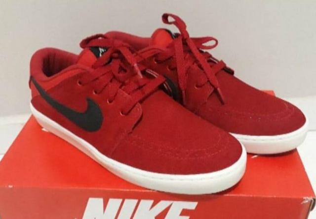 nike suketo vermelho