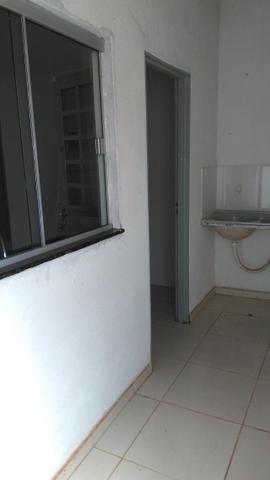 Vendo casa em Águas Lindas, com 3 Quartos, 2 Ban. / 2 Gar. + 2 Kits, independentes - Foto 12