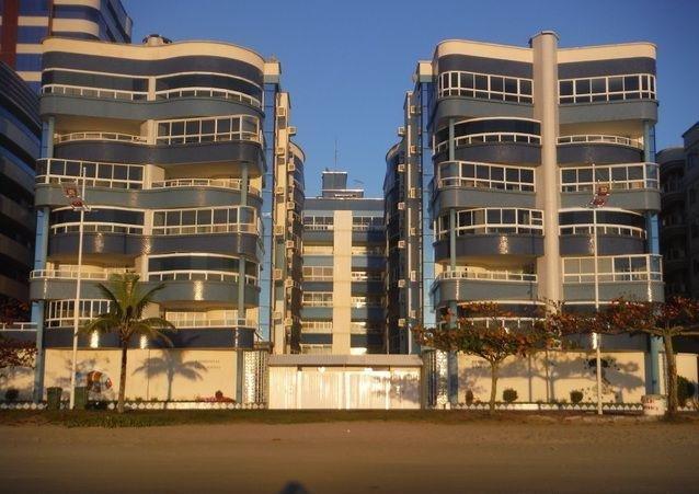 Apartamento 3 quartos com ar vista para a praia - Foto 2